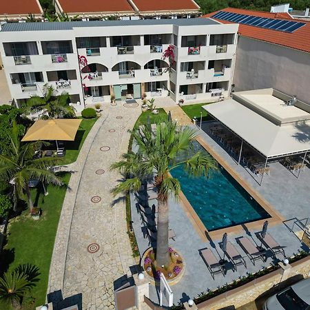 Remezzo Studios&Apartments Amoudi Esterno foto