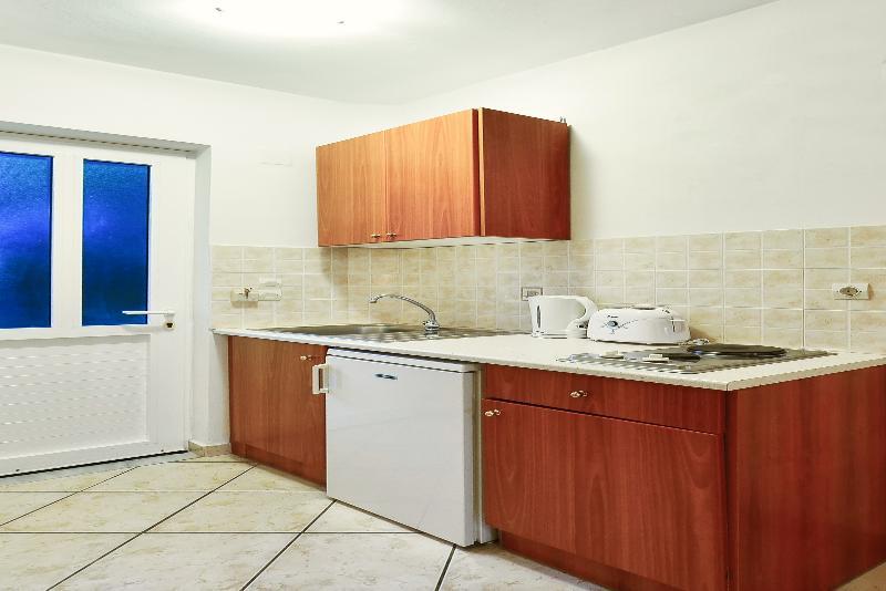 Remezzo Studios&Apartments Amoudi Esterno foto